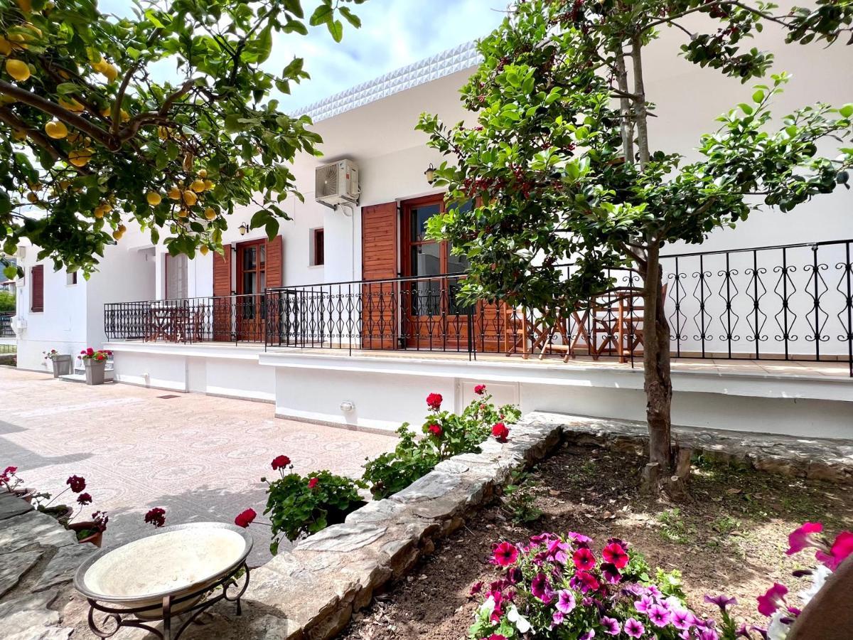 Athanasia Apartments Skiathos Exterior foto